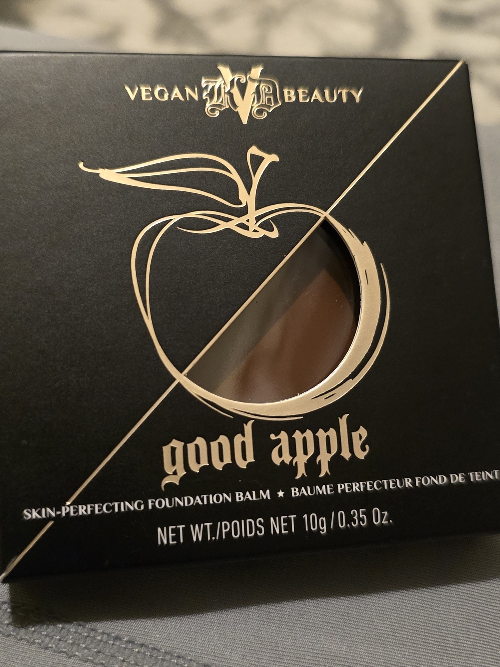 KVD Vegan Beauty Good Apple Skin-Perfecting Foundation Balm - Deep 090